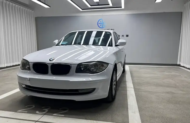BMW 1 Series (Import) 2011 из Китая