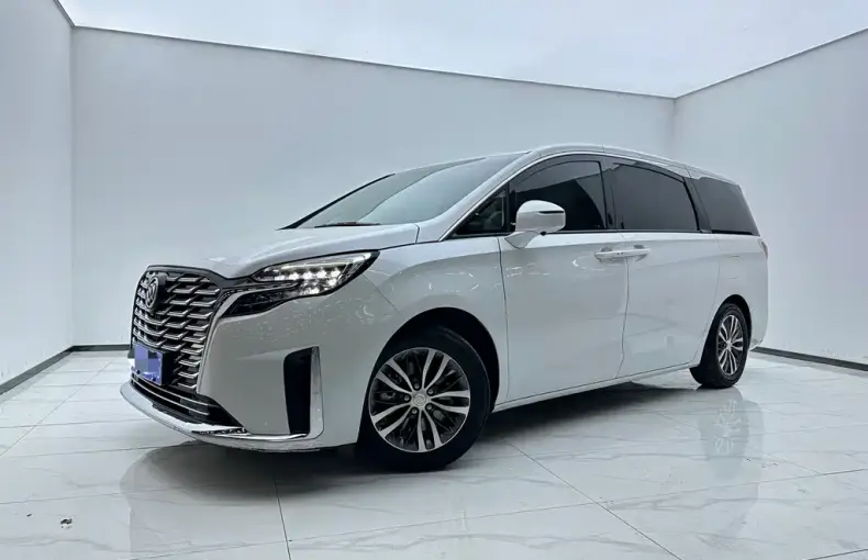 Buick GL8 2022 из Китая