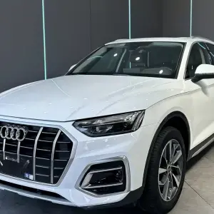 Audi Q5L 2024 190 л.с. из Китая