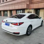 Lexus ES 2022 из Китая