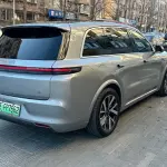 Li Auto Li L8 2023 из Китая