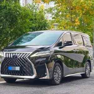 Lexus LM 2022 163 л.с. — лот 57520632 из Китая
