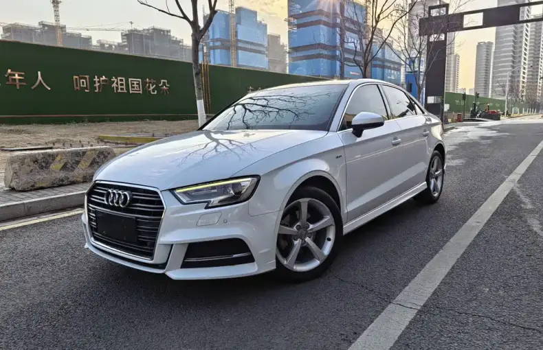 Audi A3 2018 из Китая