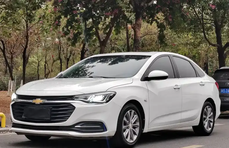 Chevrolet Monza 2021 из Китая