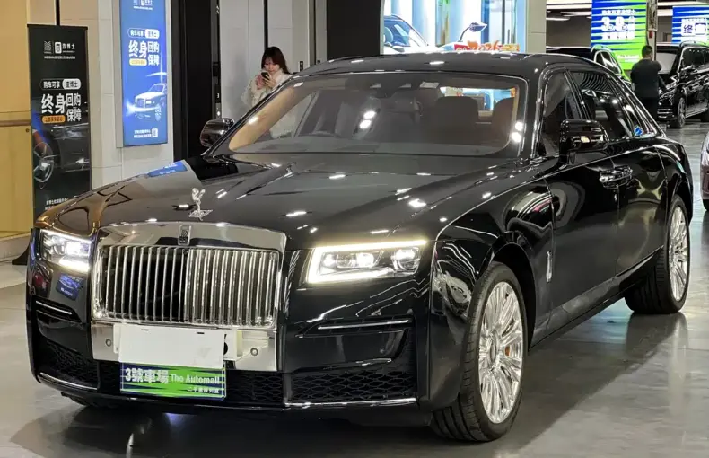 Rolls-Royce Ghost 2025 из Китая