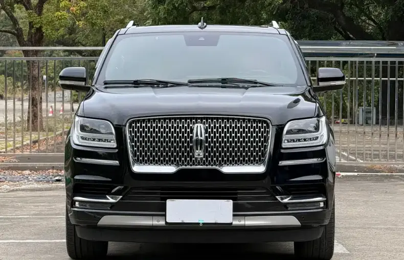 Lincoln Navigator 2022 из Китая