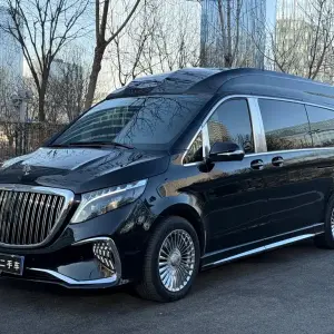 Mercedes-Benz V-Class 2024 211 л.с. 211 л.с. из Китая