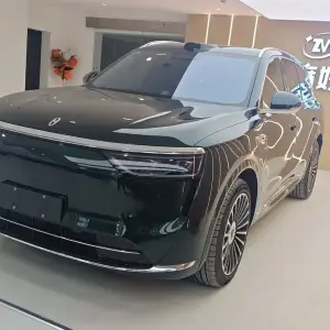 AITO 问界 AITO M8 2025 из Китая