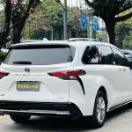 Toyota Sienna 2023 из Китая