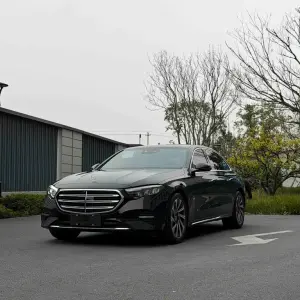 Mercedes-Benz E-Class 2024 из Китая