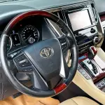 Toyota Alphard 2018 из Китая