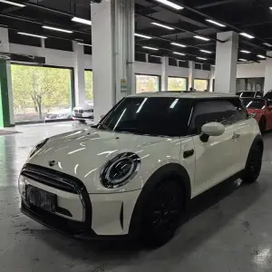 MINI Mini 2022 из Китая