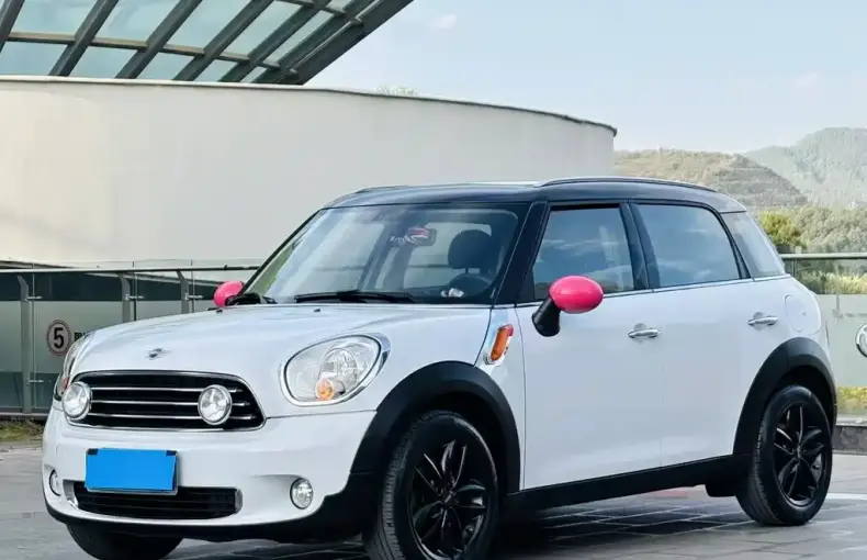 MINI Mini Countryman 2013 из Китая