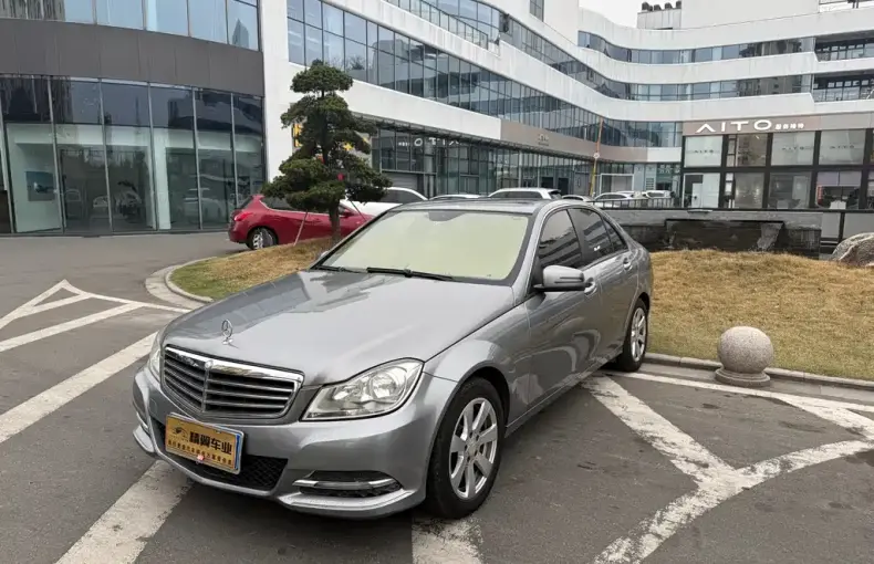Mercedes-Benz C-Class 2013 из Китая