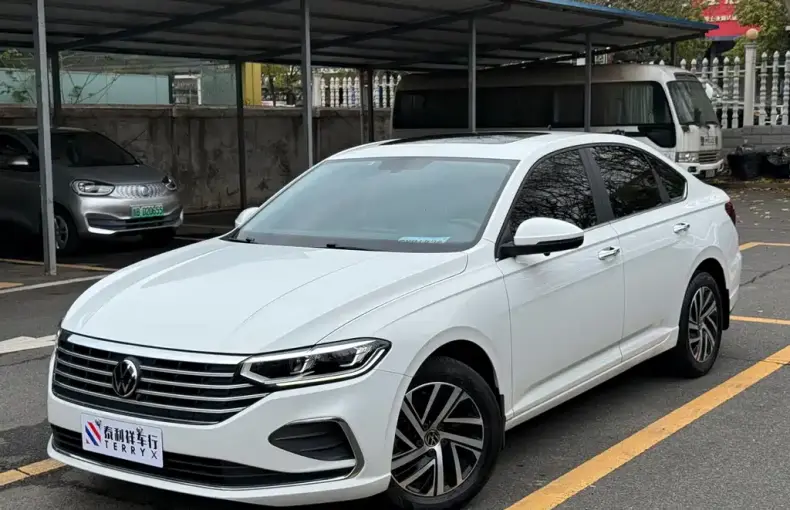 Volkswagen Lavida 2022 из Китая