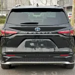 Toyota Granvia 2023 из Китая