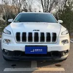 Jeep Cherokee 2016 из Китая