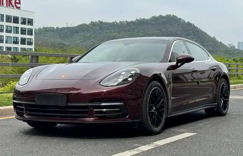 Porsche Panamera 2020 из Китая