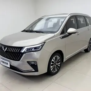 Wuling Jiachen 2022 из Китая