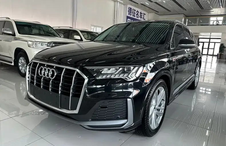 Audi Q7 2024 из Китая