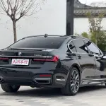 BMW 7 Series 2021 340 л.с. из Китая