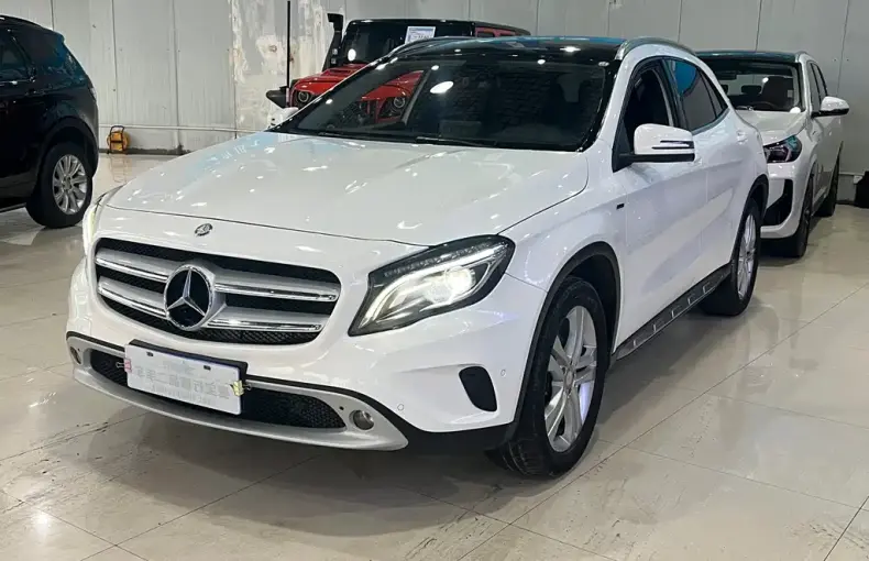 Mercedes-Benz GLA 2017 из Китая