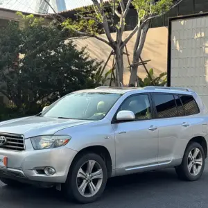 Toyota Highlander 2009 из Китая