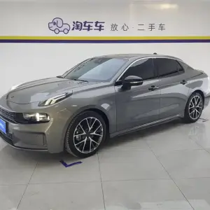 Lynk & Co 03 2022 из Китая