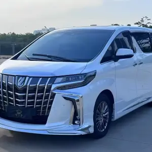 Toyota Alphard 2022 из Китая
