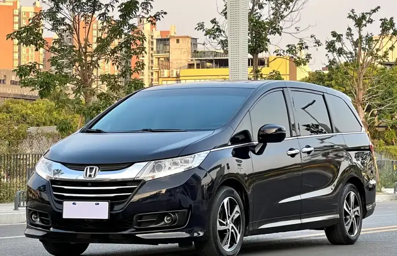 Honda Odyssey 2015 из Китая