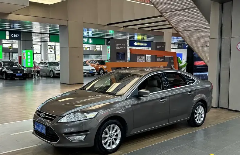 Ford Mondeo 2013 из Китая