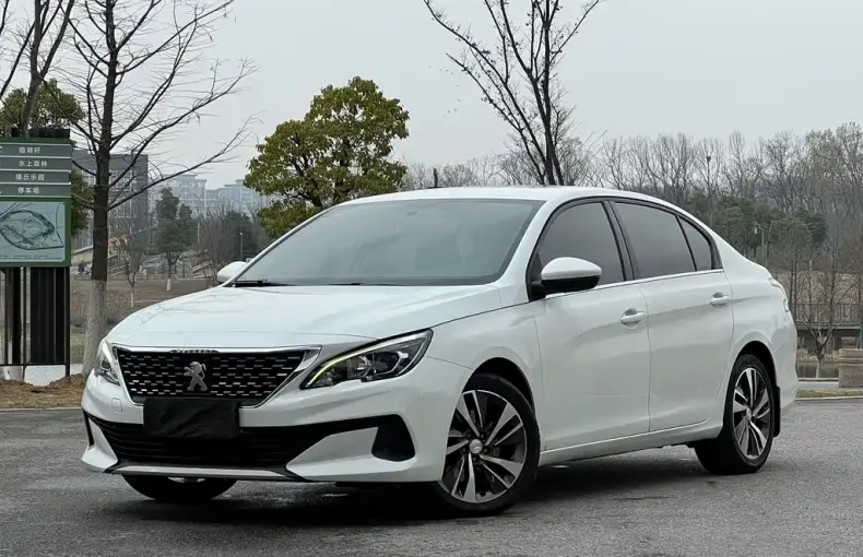 Peugeot 408 2019 из Китая