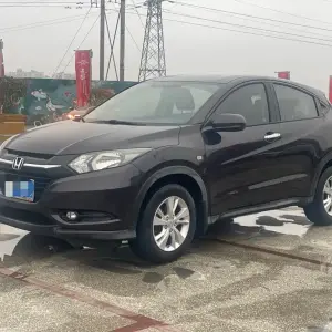Honda Vezel 2016 из Китая