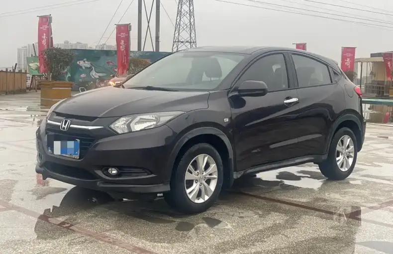 Honda Vezel 2016 из Китая