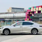 Lexus ES 2025 из Китая