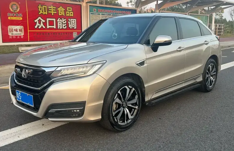 Honda UR-V 2017 из Китая