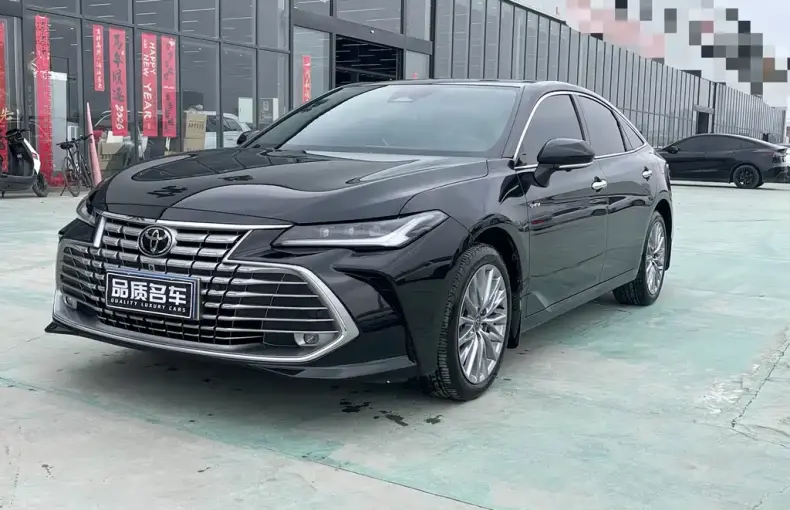 Toyota Avalon 2025 из Китая
