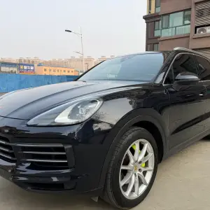 Porsche Cayenne Hybrid 2020 из Китая