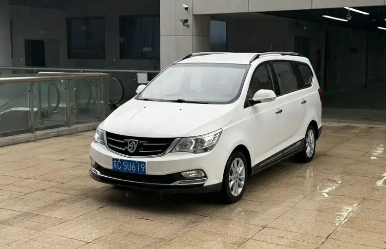 Baojun 730 2016 из Китая