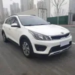 Kia KX Cross 2017 из Китая