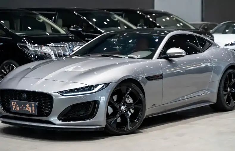 Jaguar F-TYPE 2024 из Китая