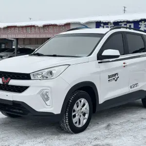 Wuling Hongguang S3 2018 из Китая