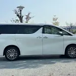 Toyota Alphard 2017 из Китая