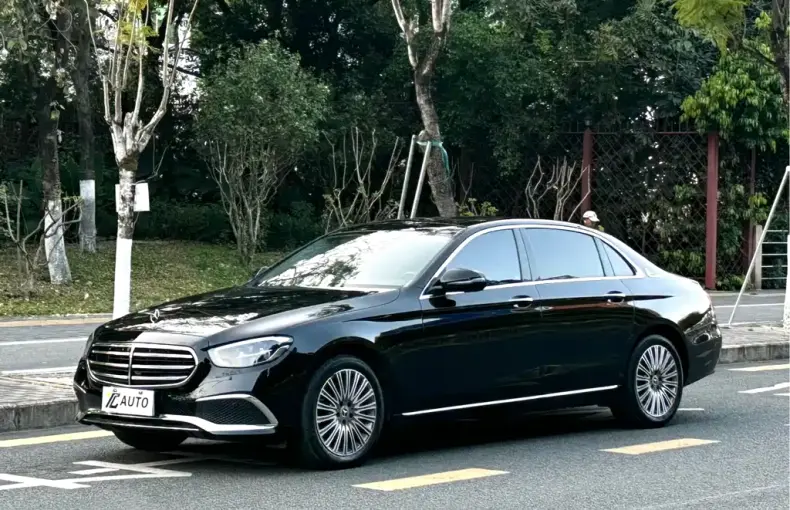 Mercedes-Benz E-Class 2022 из Китая