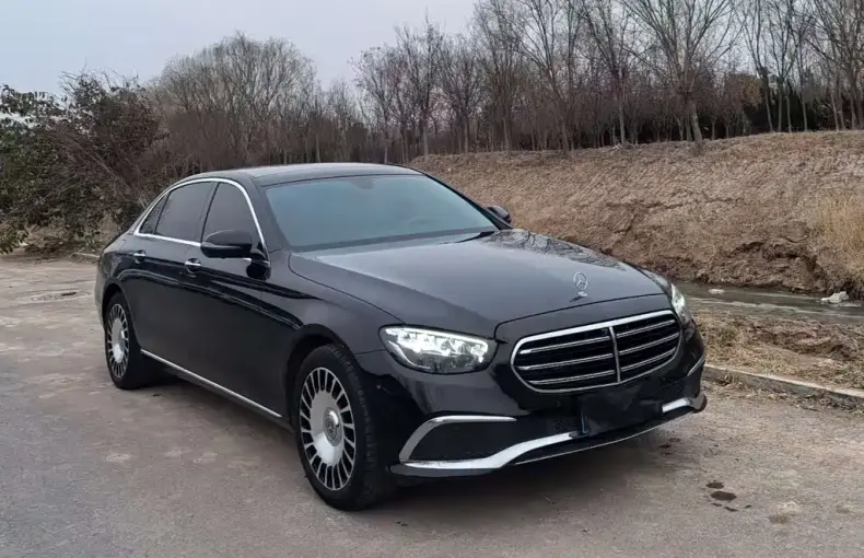 Mercedes-Benz E-Class 2022 из Китая
