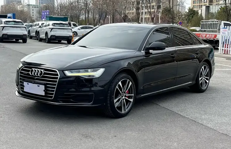 Audi A6L 2016 из Китая