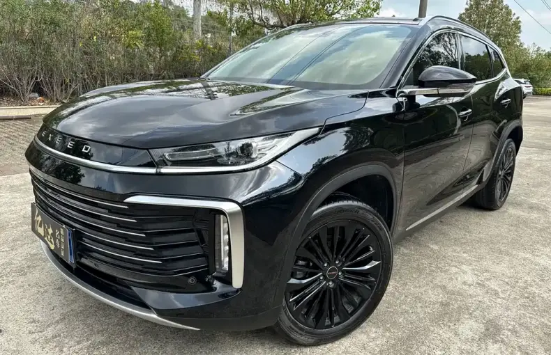 Exeed Lingyun 2023 из Китая