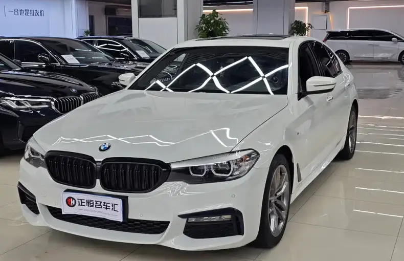 BMW 5 Series (Import) 2018 из Китая