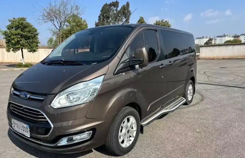 Ford Tourneo 2017 из Китая