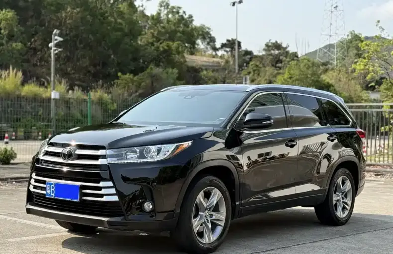 Toyota Highlander 2021 из Китая